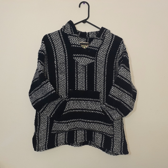 Black and grey drug rug - Picture 1 of 2